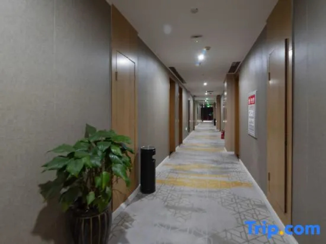 Xinxiang Zhonglian Hotel