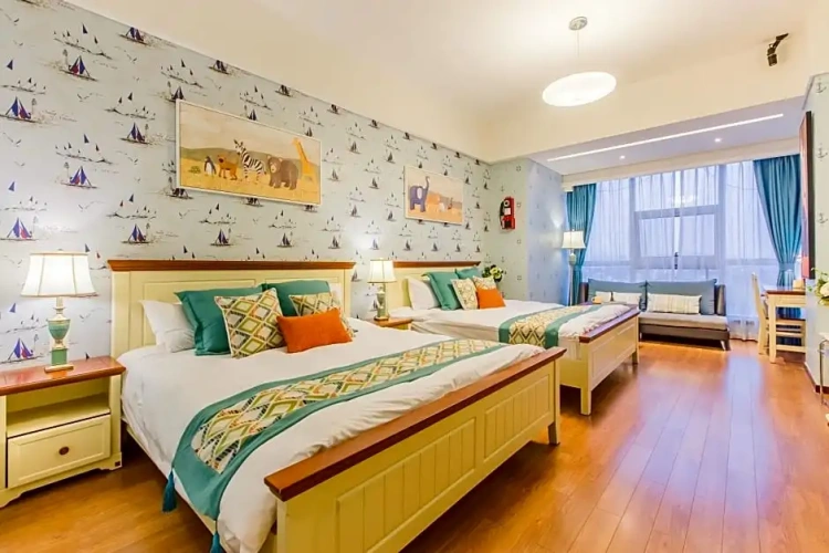 Deluxe Family room