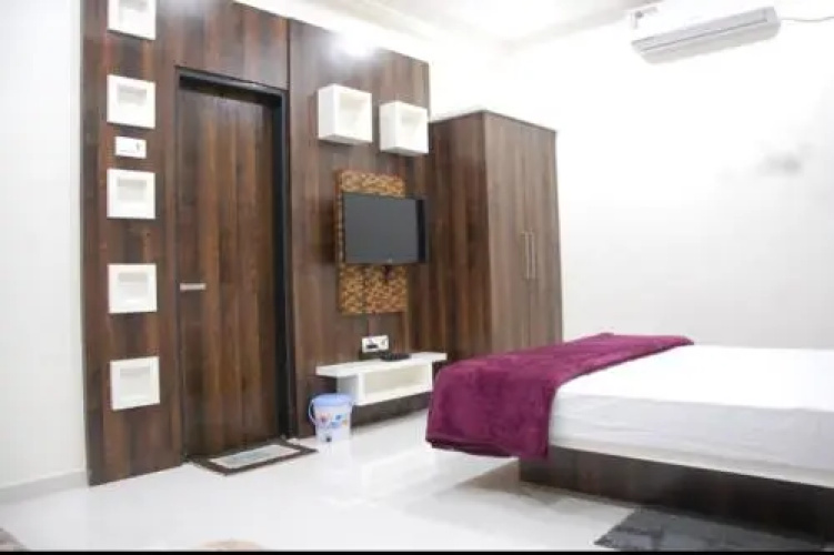 Hotel Utsav Wardha
