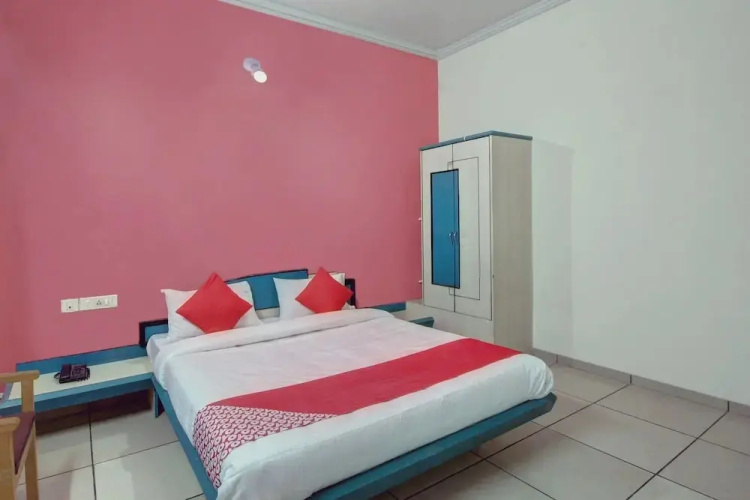 Hotel Sai International