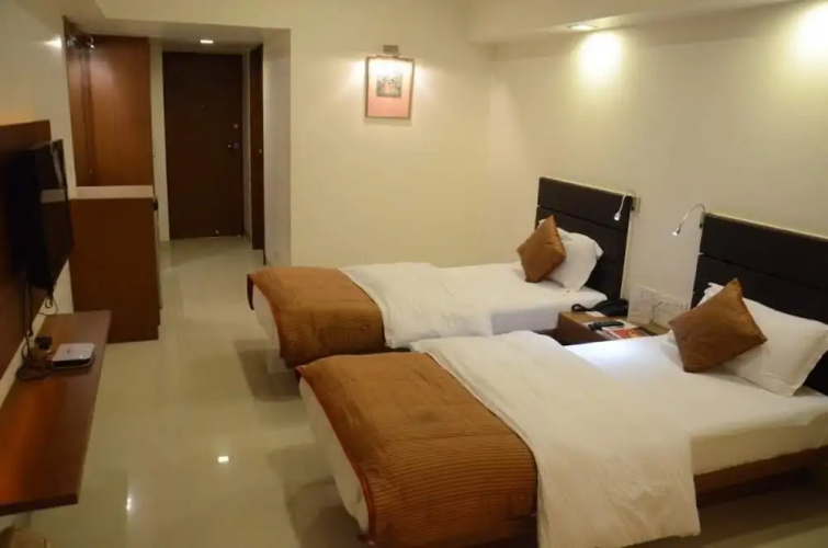 Hotel Yuvraj