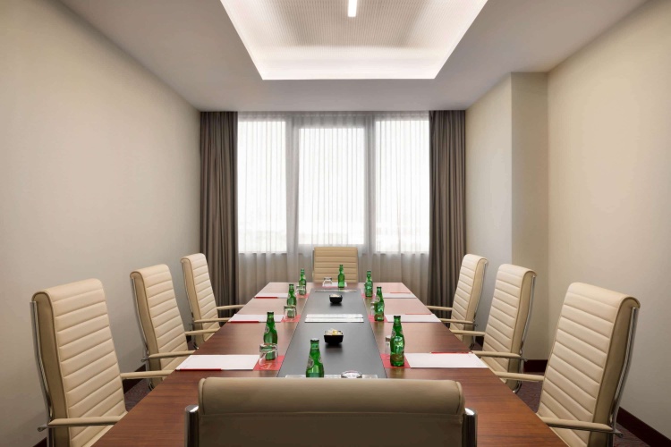 Ramada by Wyndham Lisbon photo 21