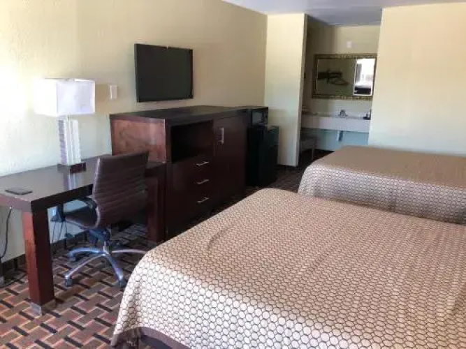 Executive inn & Suites