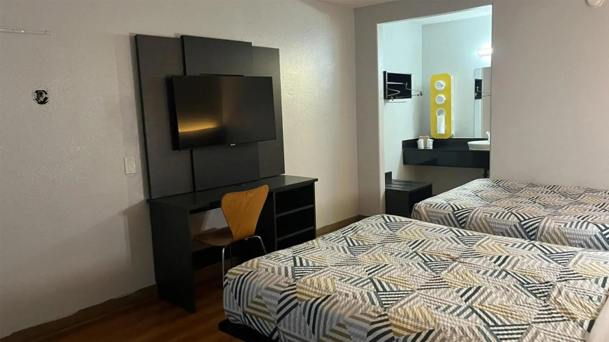 Motel 6 Modesto CA