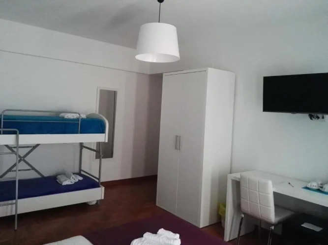 Classic Quadruple room