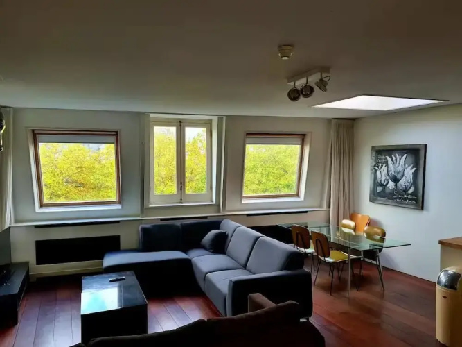 Marnix360Apartments