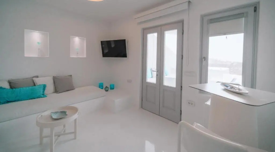 Nelya Suites