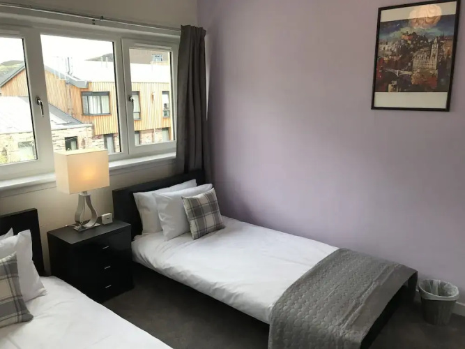 2 Chessels Court, Flat 3