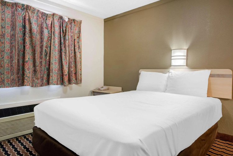 Rodeway Inn Sharonville - Cincinnati North