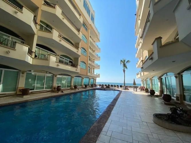 Condo G Tiara