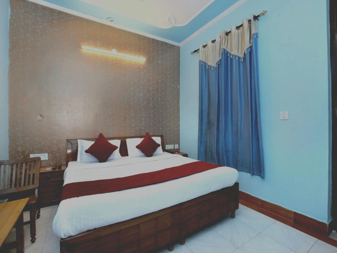 OYO 9229 GMG Hotel