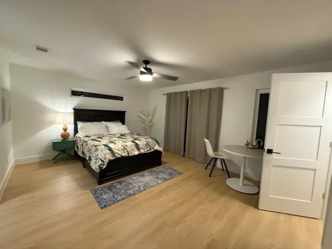 Azure Beach Villa At Galveston - Jamaica Beach, TX