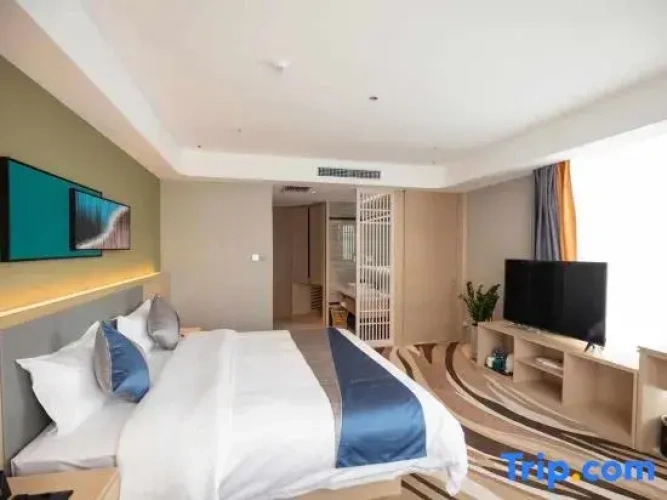 Standard Double room with view