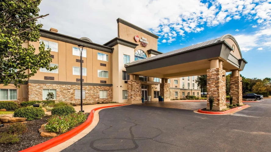 1 Bedroom Double Suite