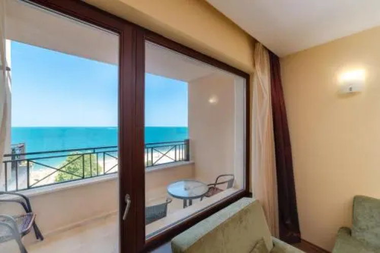 Admiral Amazing Sea View
