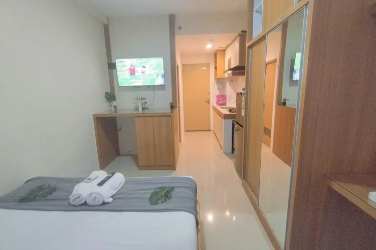 Modern Look Studio Near Iph School At Bale Hinggil Apartment