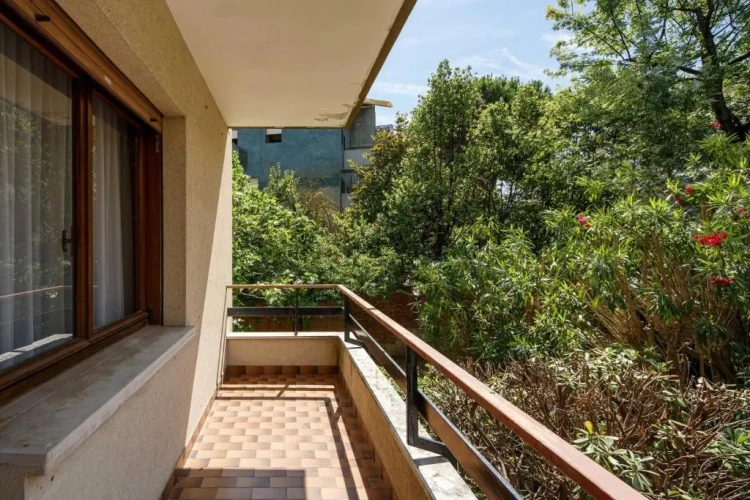 2 Bedrooms Double Apartment
