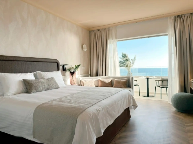 Suite with sea view