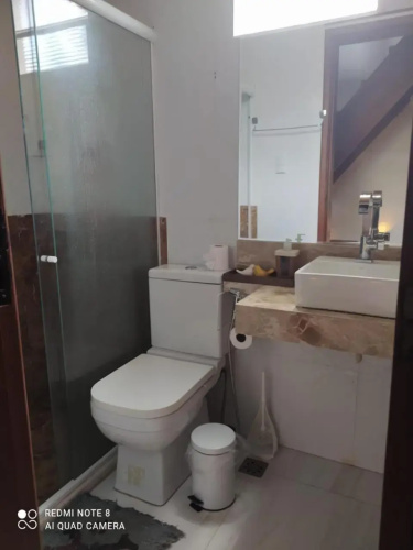 Flat quarto e sala praia do forte, 100 metros da vila