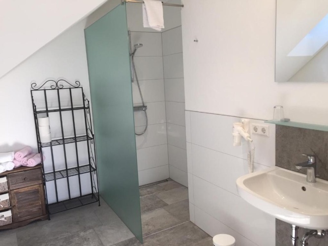 2 Bedrooms Double Apartment