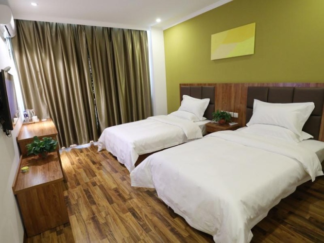 Business Twin room