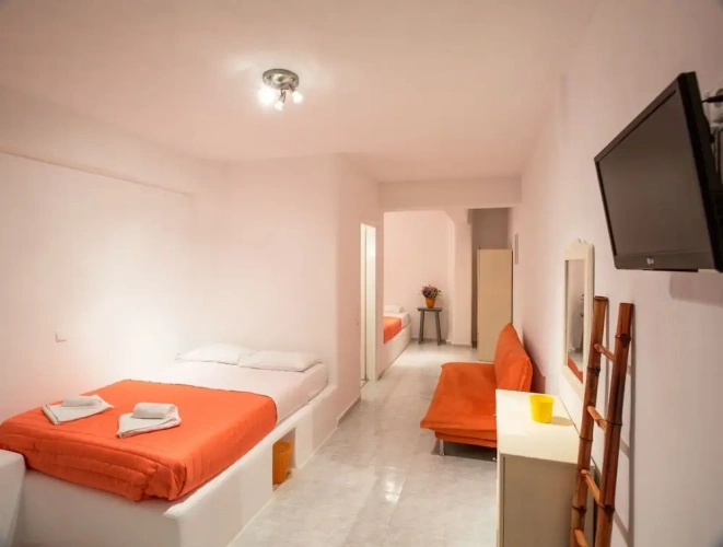 Economy Quadruple room