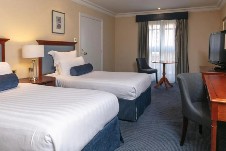 Best Western Plus Birmingham Nec Meriden Manor Hotel photo 28