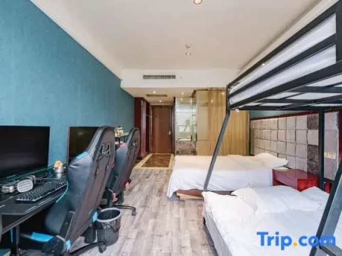 Economy Triple room