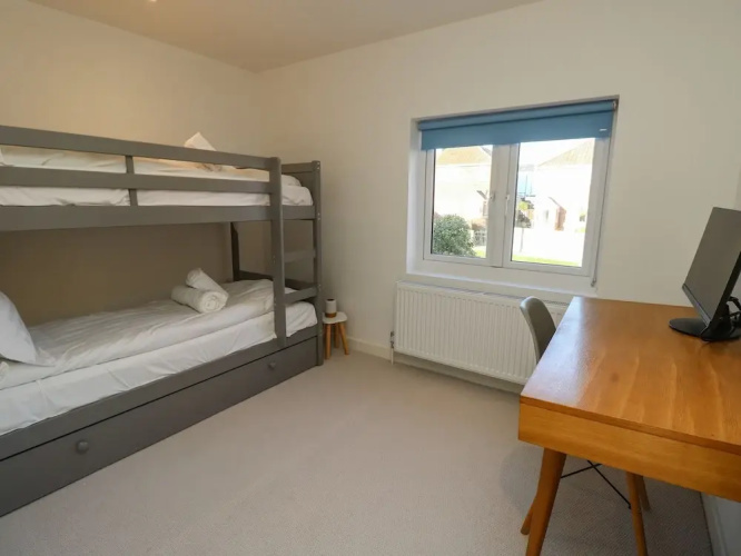 1 Star Cottages