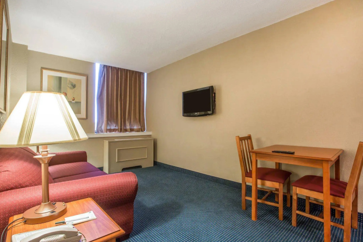 Quality Inn