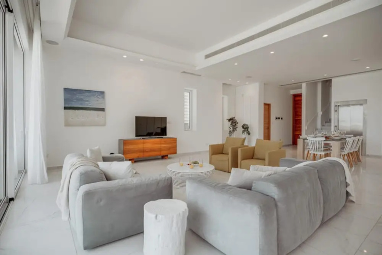 Blue Waves Protaras Beachfront Villa 3
