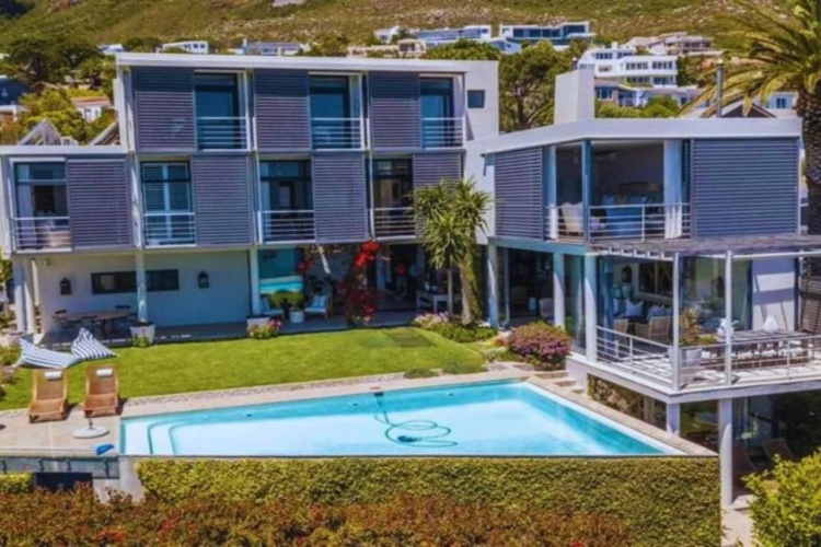 The 11 Camps Bay