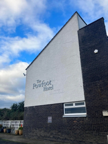 Powfoot Hotel