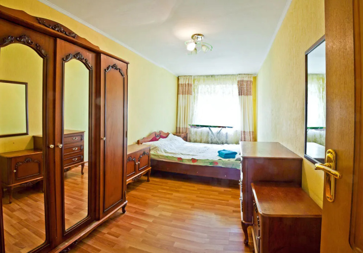 Lessor Centre Apartments