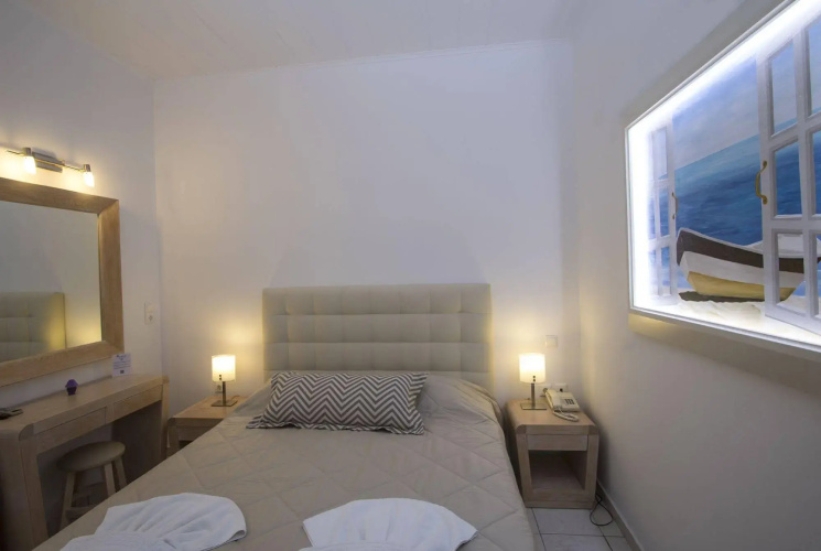 Erato Apartments