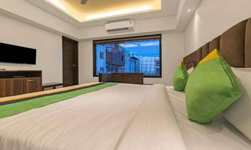 Treebo Pink City Grand