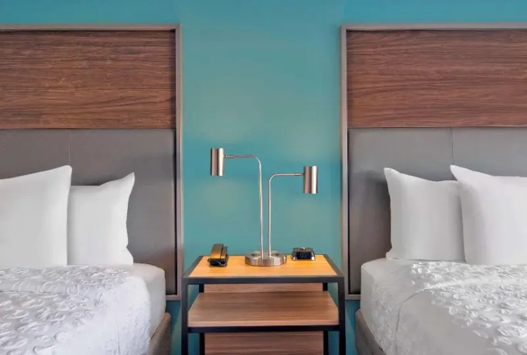 Standard Sextuple room