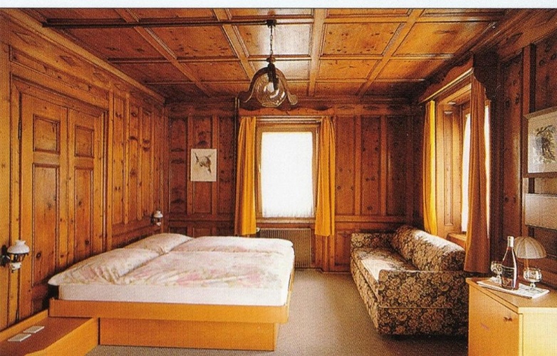 Standard Family room