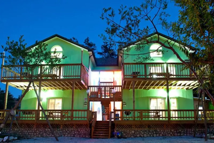 Daebudo Fairyland Pension