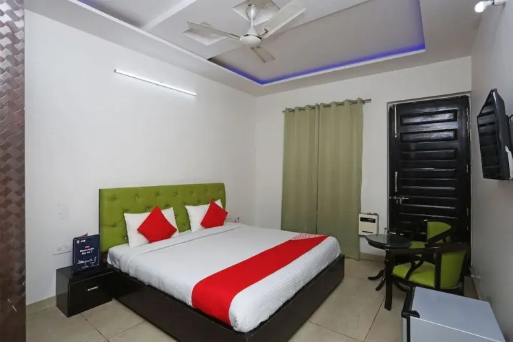 Minstar By OYO Rooms