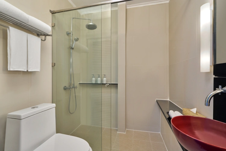 Standard Double room with pool view