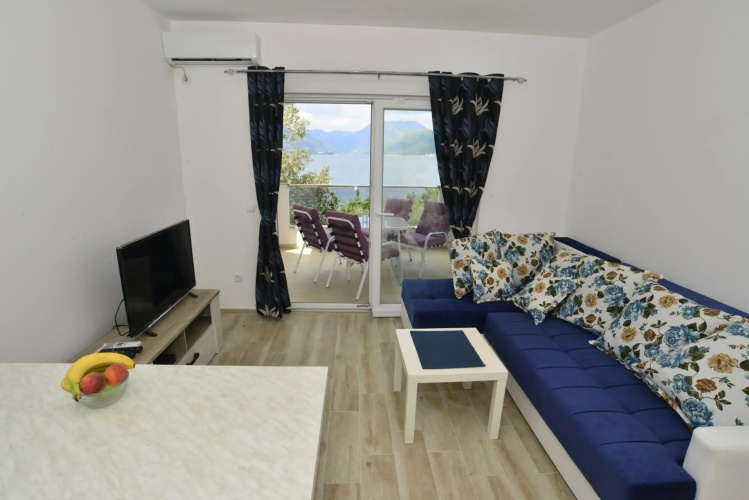 Apartmani M&E