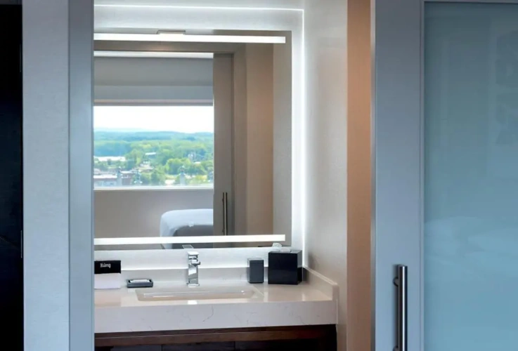 Standard Double room with city view