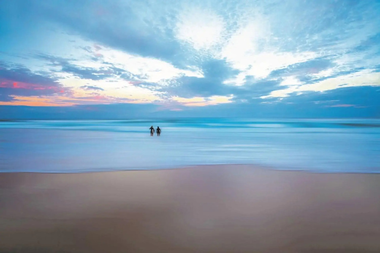 Unit 3 21 Park Generous and Comfortable Beachside Abode