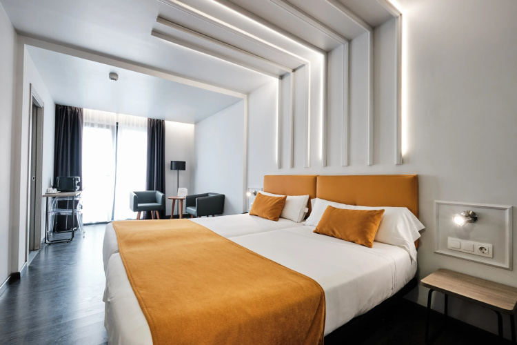 Lux Santiago Hotel