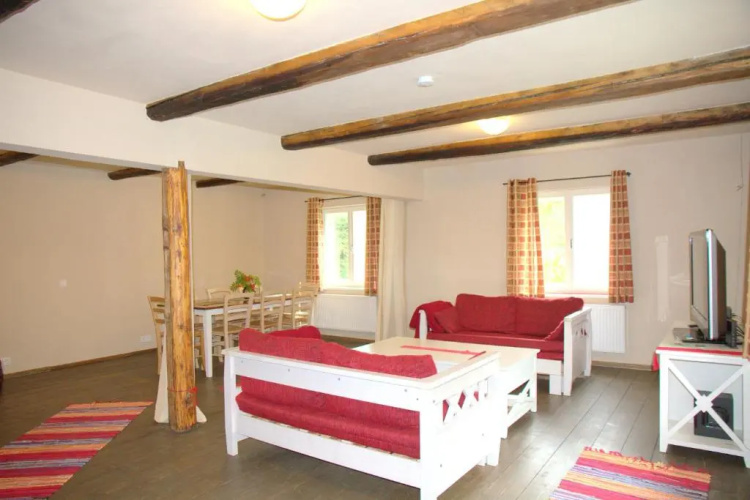 Karu Holiday Home