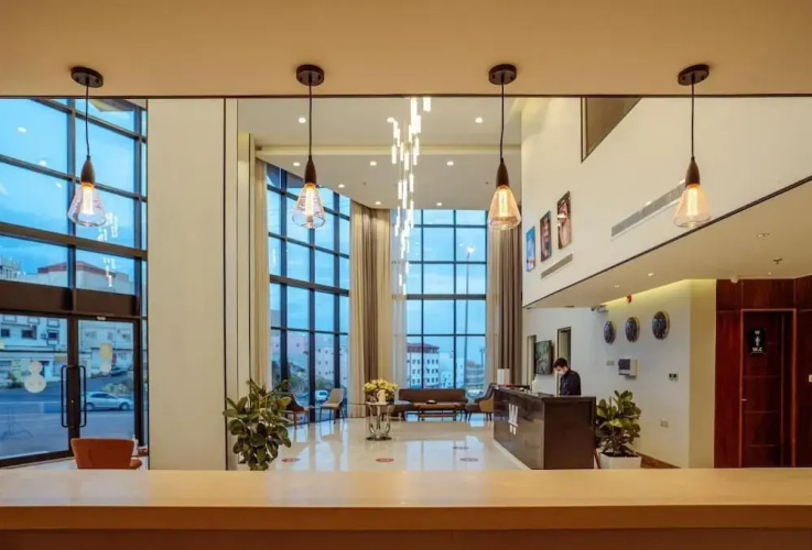 W-Suites Al Souda