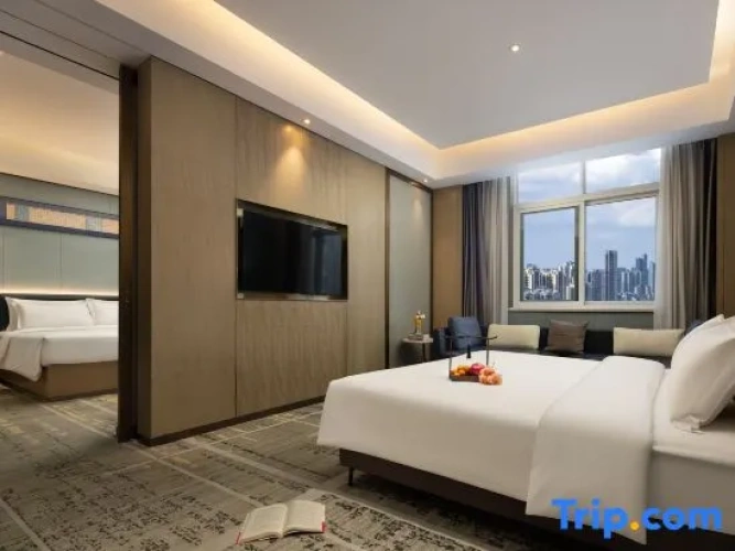 2 Bedrooms Deluxe Family Suite