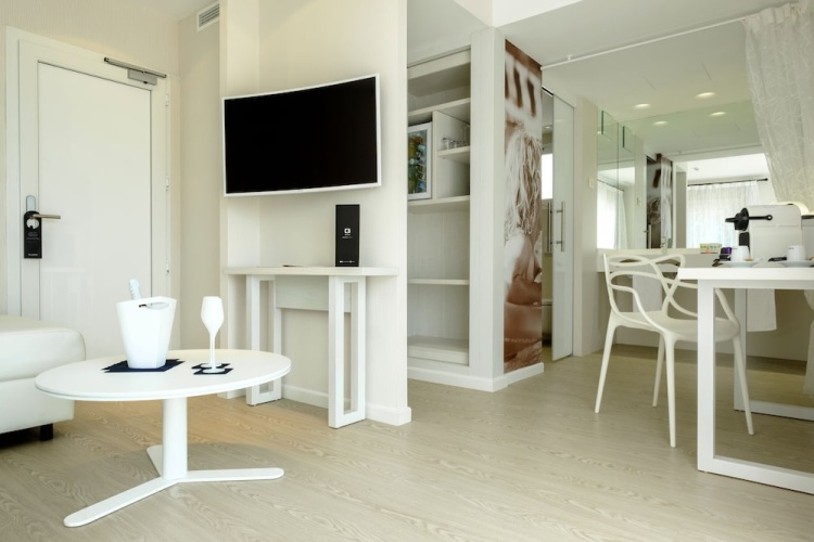 Blanco Hotel Formentera photo 10