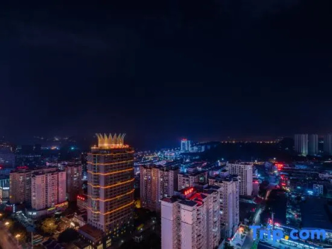 Crown Hotel